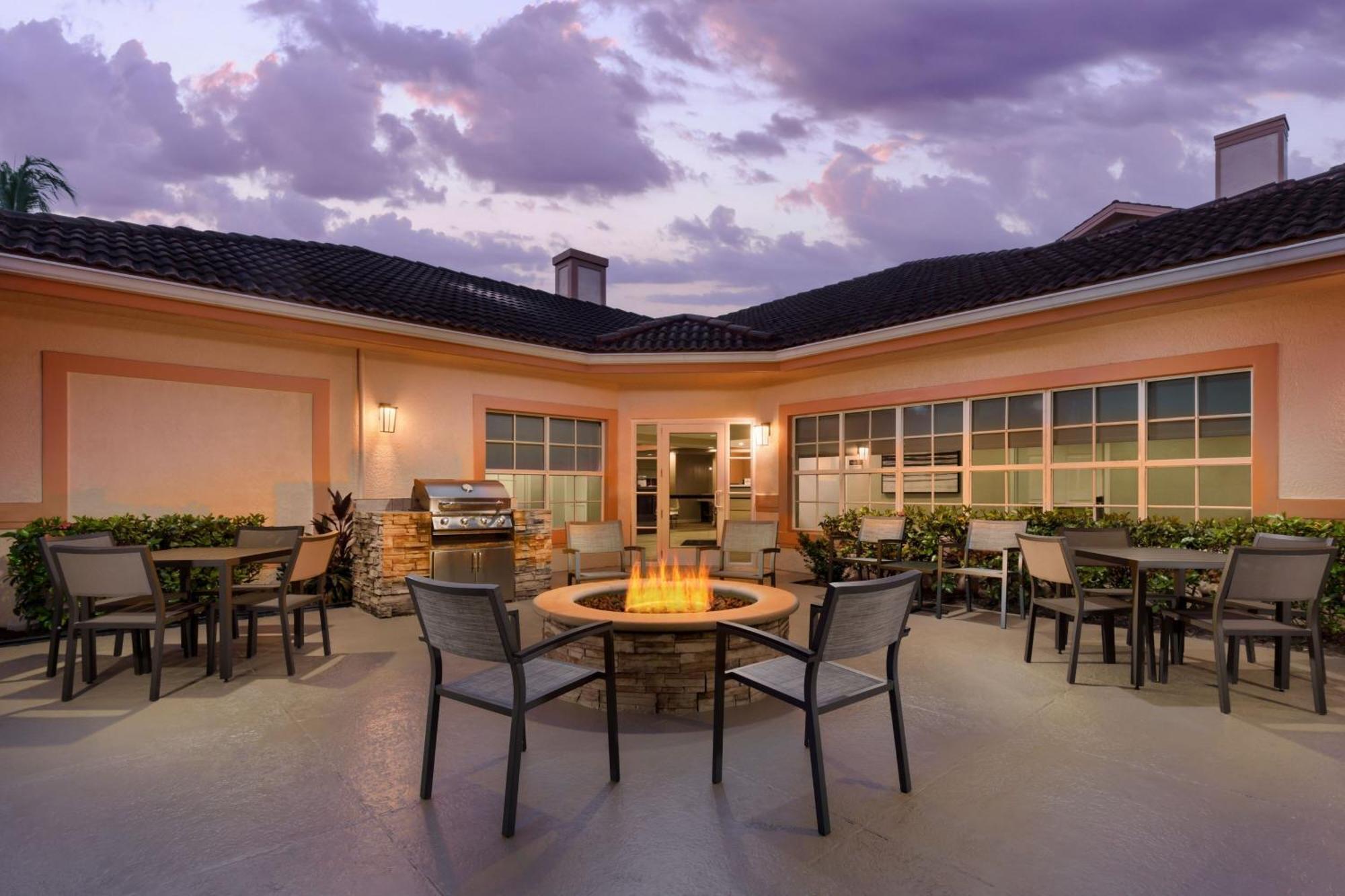 Residence Inn West Palm Beach Eksteriør billede