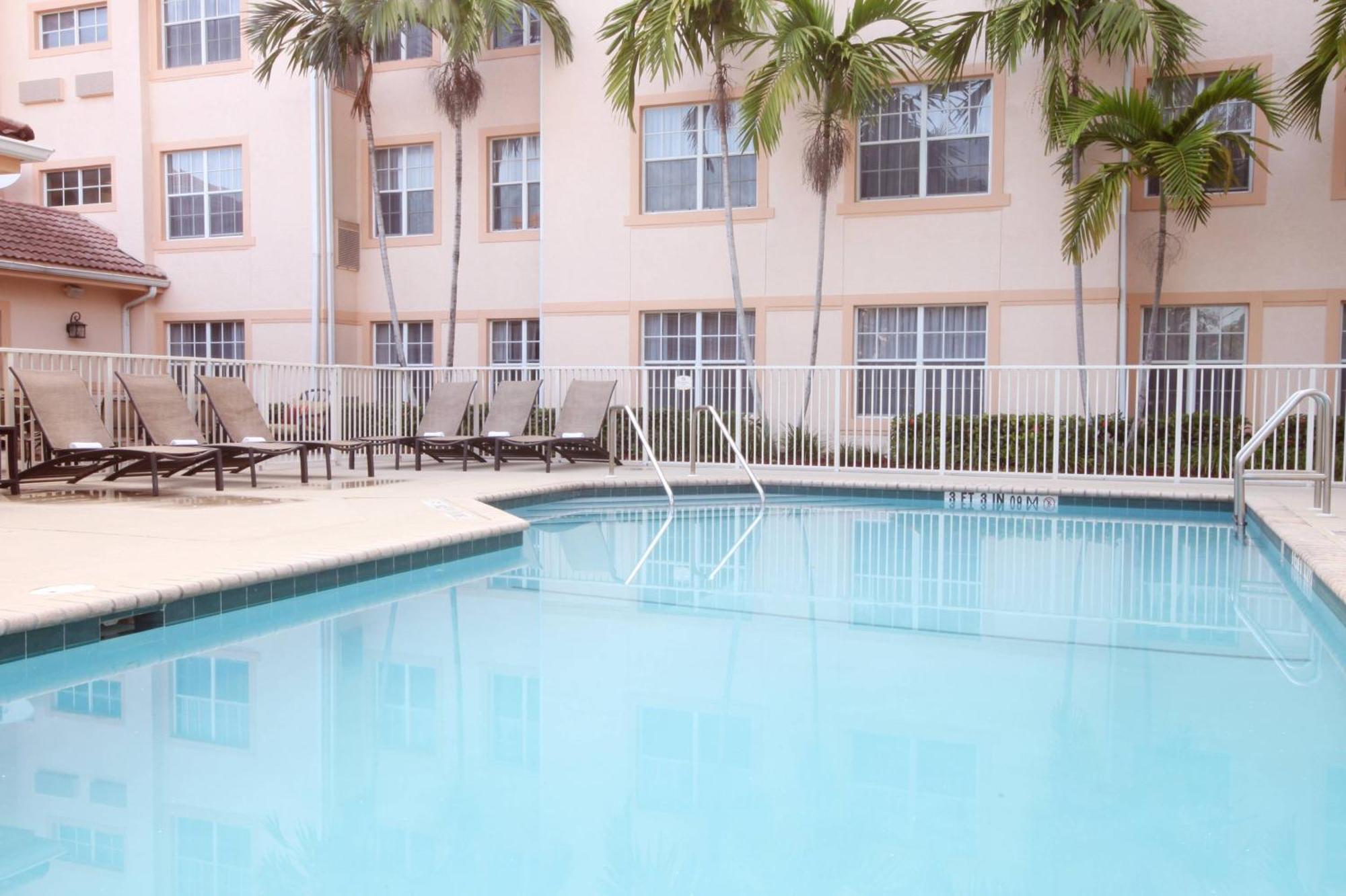Residence Inn West Palm Beach Eksteriør billede